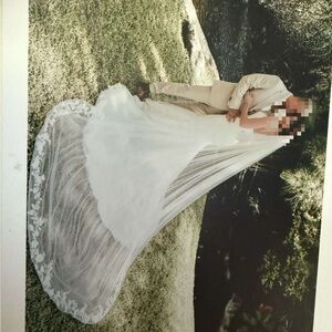 Elegant White Wedding veil